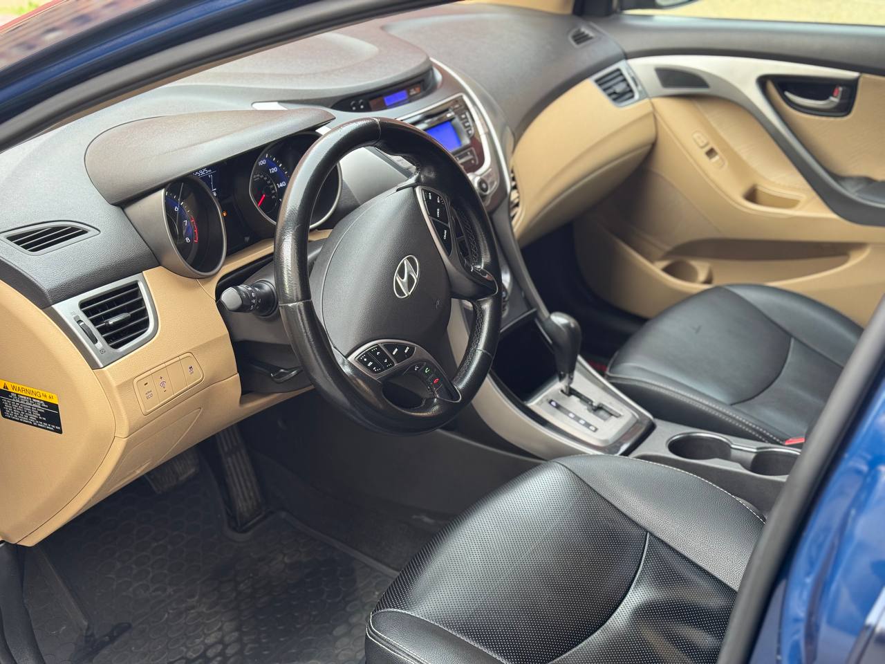 Hyundai Elantra 2014