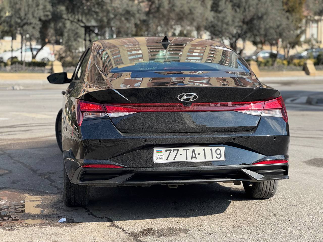 Hyundai Elantra 2023