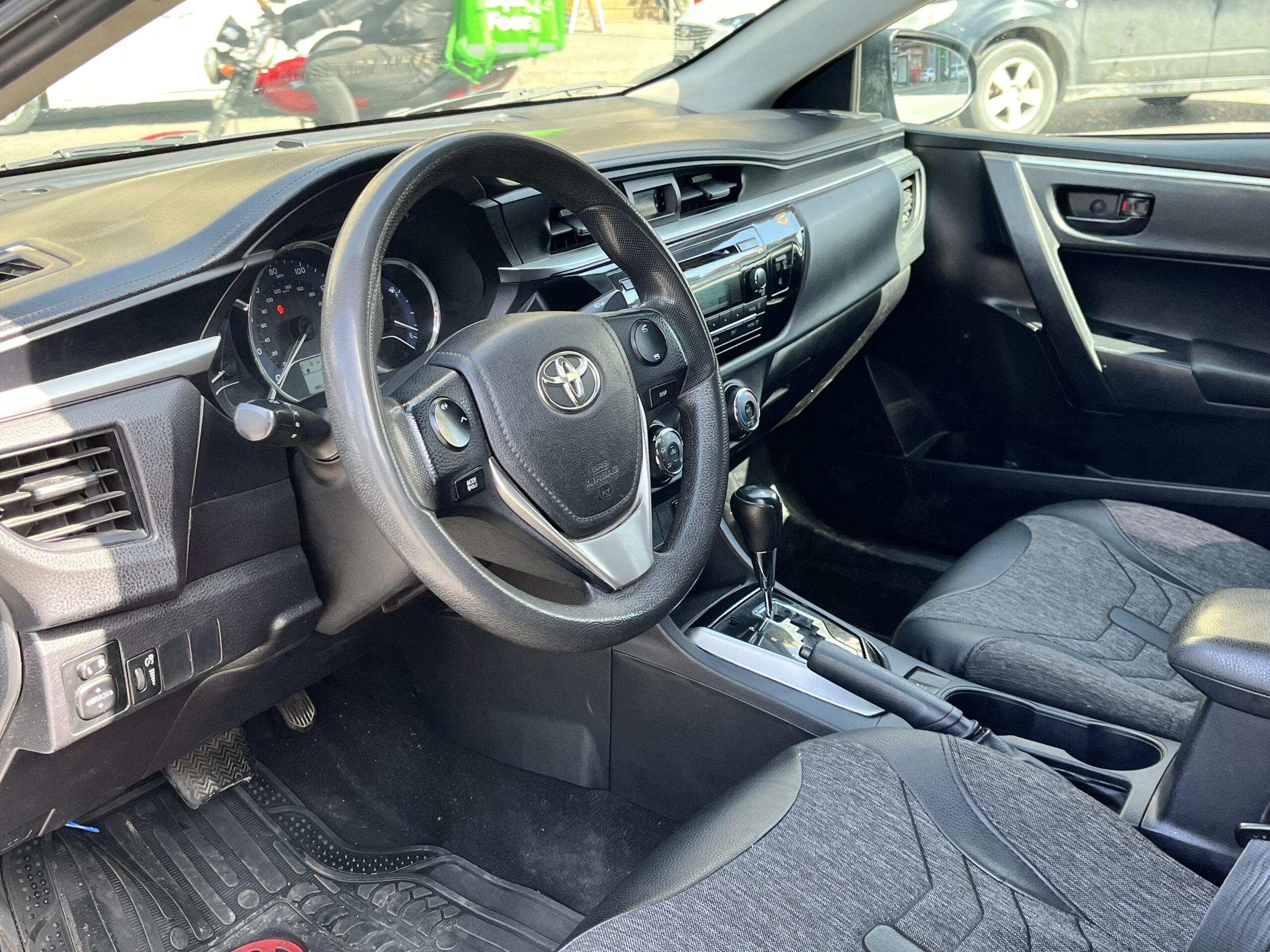 Toyota Carolla 2017